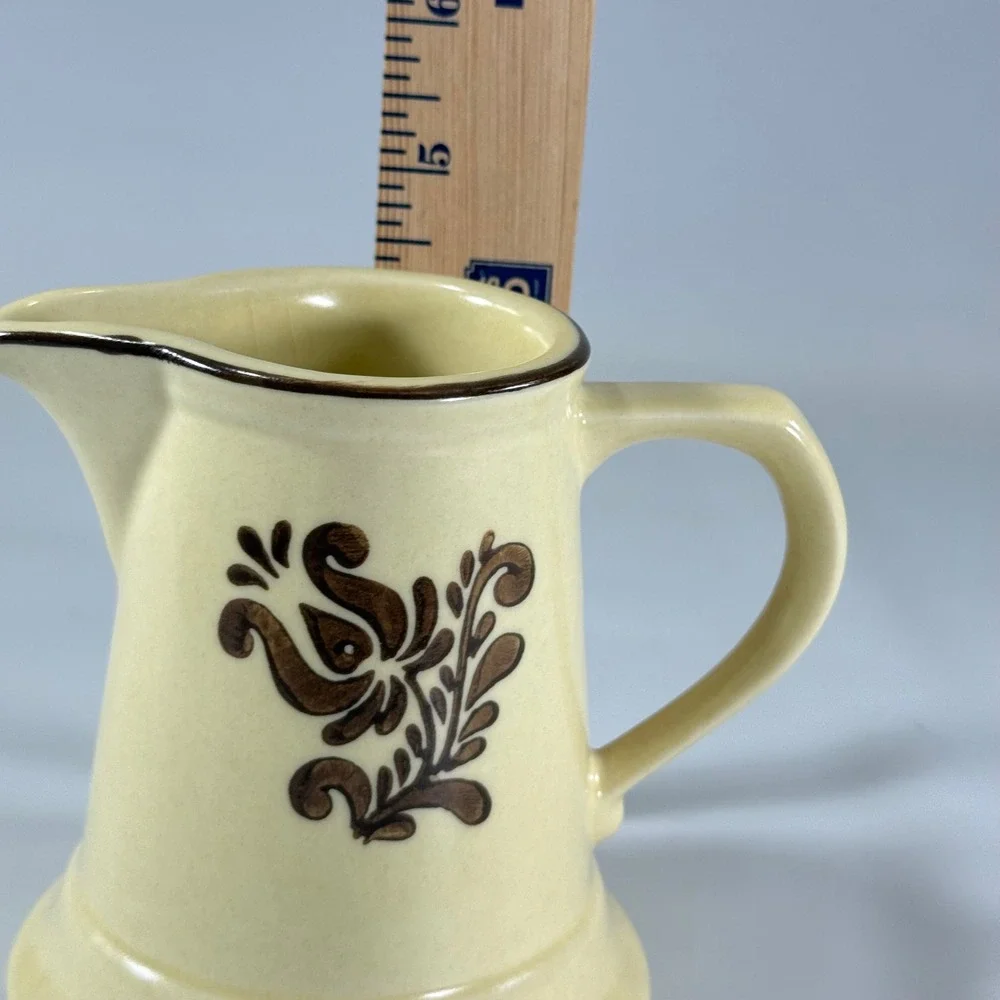 VTG Pfaltzgraff Village Creamer Pitcher Tan Brown Floral Stoneware USA 6-24
